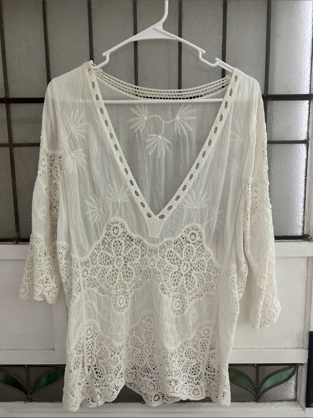 Women's Cream Embroidered Tunic - Brand Unknown